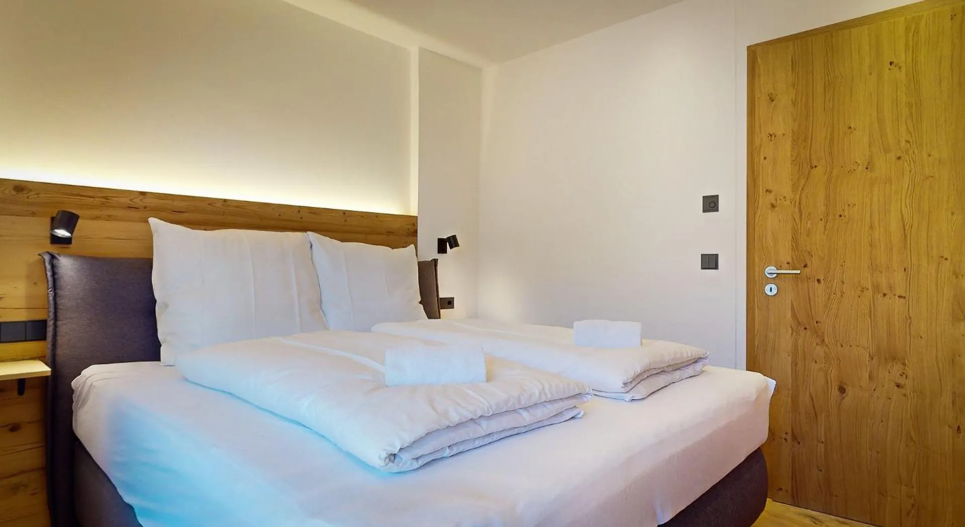 Garmisch Chalets - Wohnung Pflegersee Διαμέρισμα Γκάρμις-Παρτενκίρχεν
